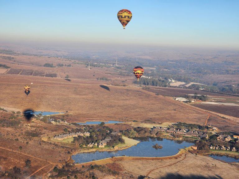 Top 4 Best Hot Air Balloon Rides in Hartbeespoort (2024)
