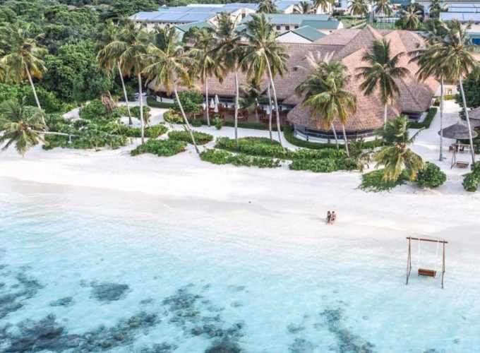 Maldives: Reethi Faru Resort – 7 nights